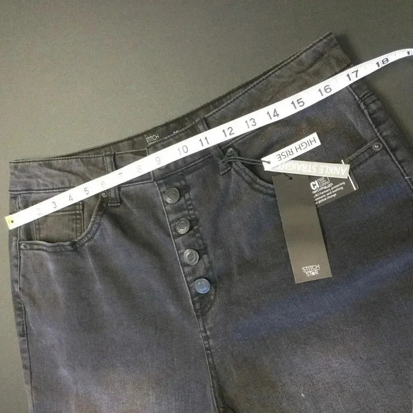 NWT Stitch Star Womens Black Distressed High-Rise Ankle Straight Jeans Size 12 - Picture 3 of 12